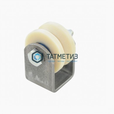 Ролик КАПРОЛОН d 50мм под УГОЛ на ПЛАТФОРМЕ | «ТАТМЕТИЗ» Ролик КАПРОЛОН d 50мм под УГОЛ на ПЛАТФОРМЕ - магазин крепежа «ТАТМЕТИЗ»
