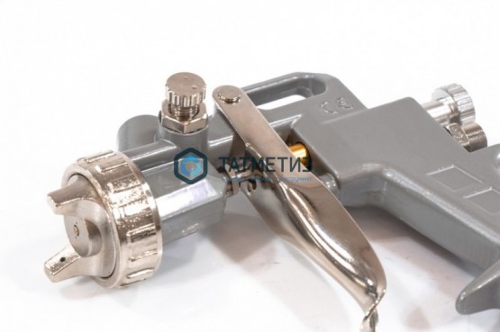 Краскораспылитель пневмат. с верхним бачком V=1,0 л, сопла диаметром 1.2, 1.5 и 1.8 мм// Matrix | «ТАТМЕТИЗ» Краскораспылитель пневмат. с верхним бачком V=1,0 л, сопла диаметром 1.2, 1.5 и 1.8 мм// Matrix - магазин крепежа «ТАТМЕТИЗ»